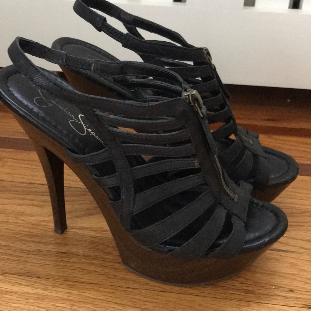 Jessica Simpson Gobow platform heel